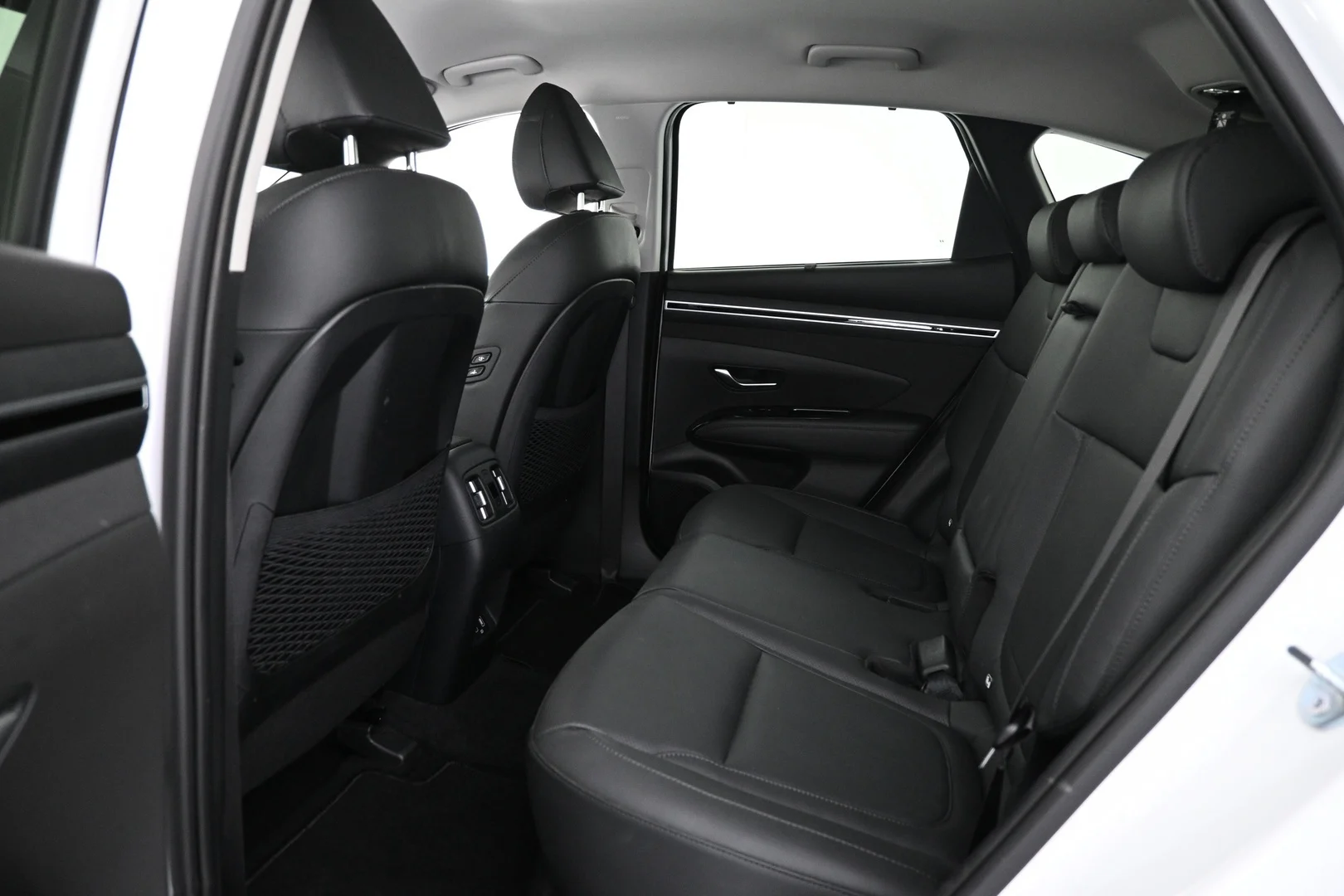 Car Image - wX2bSXeTbuqsNyJOjzAdz