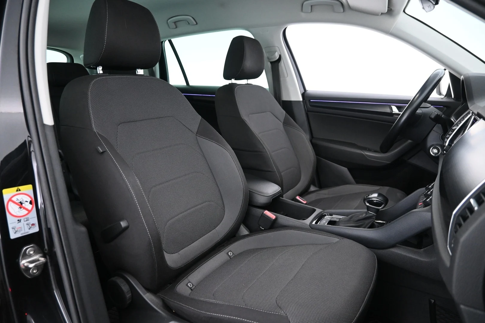 Car Image - 1TjRrVZqcoVDMxGxkpf4dN
