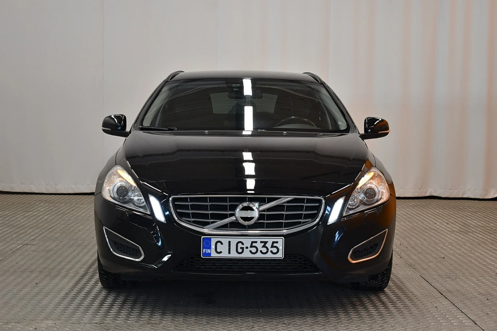 Car Image - 1XhObAPIbD5j4FTXfsHHI5