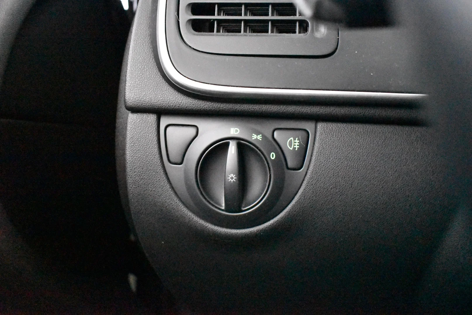 Car Image - 2YzYys6ZiKKuVA1iS8CgLX