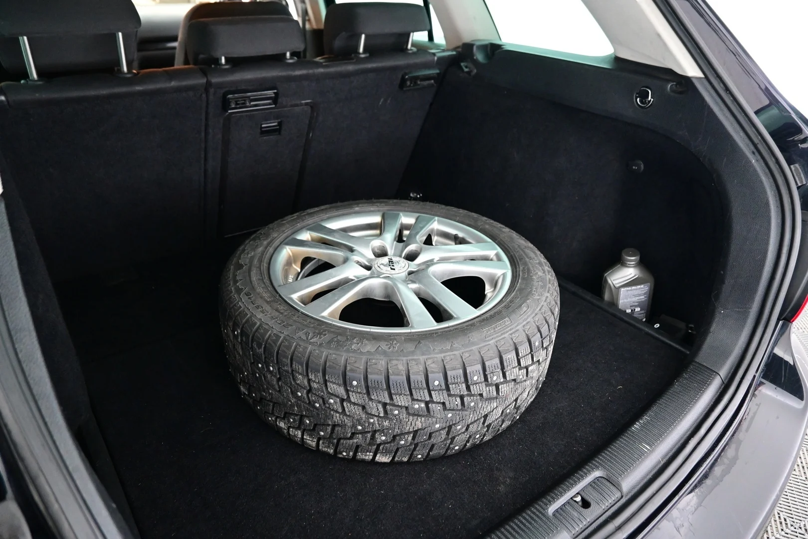 Car Image - 68T5PjglDj43dwq5Tocz7D