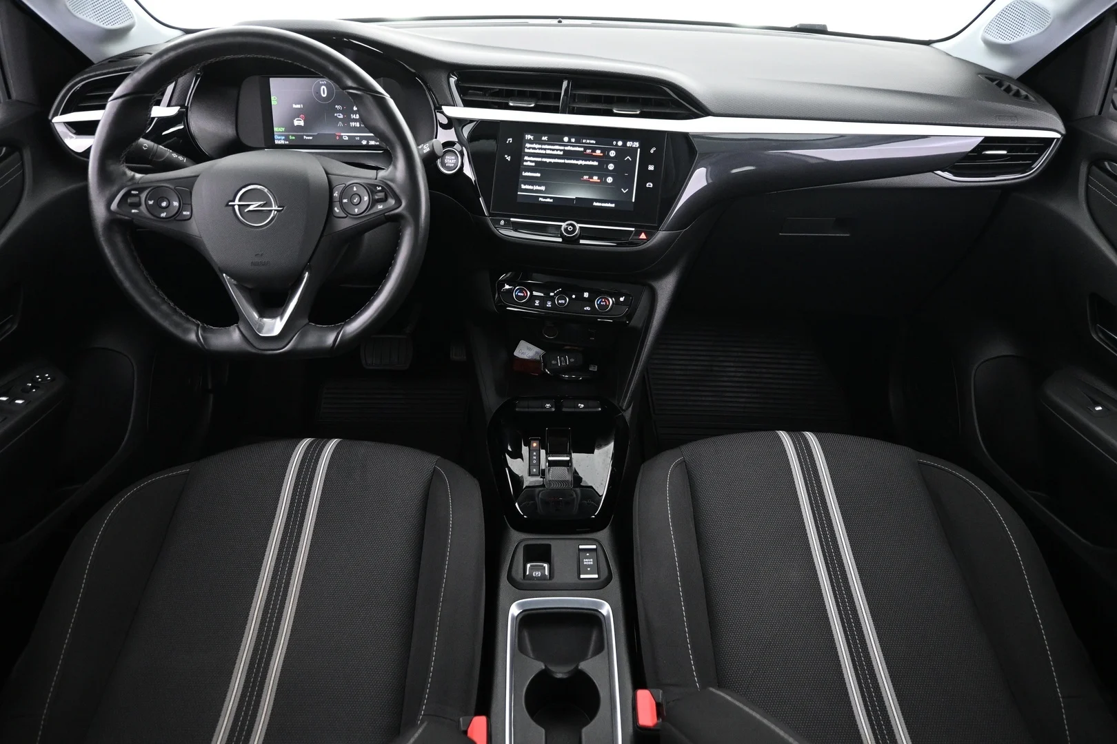 Car Image - 6Bf0mkbeDK3Q9K8roR5m9S