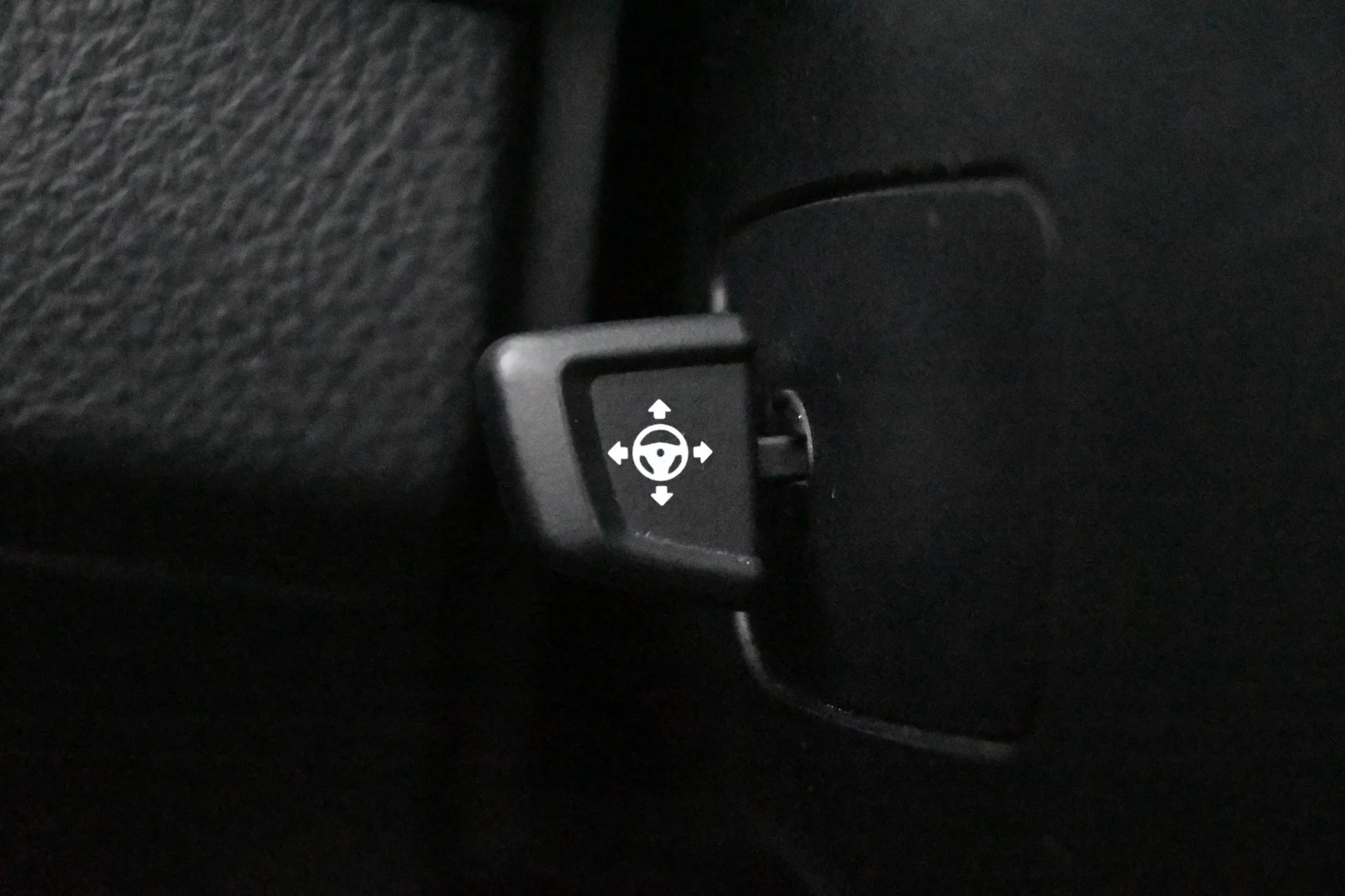 Car Image - 1G9z215f8XNzaMl8Yf8CzS