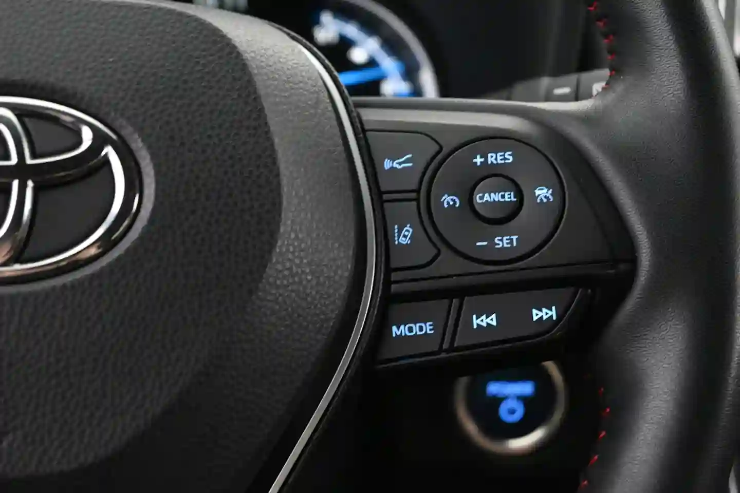 Car Image - 1aH4ihkZvkXC8HPcsHGXjK