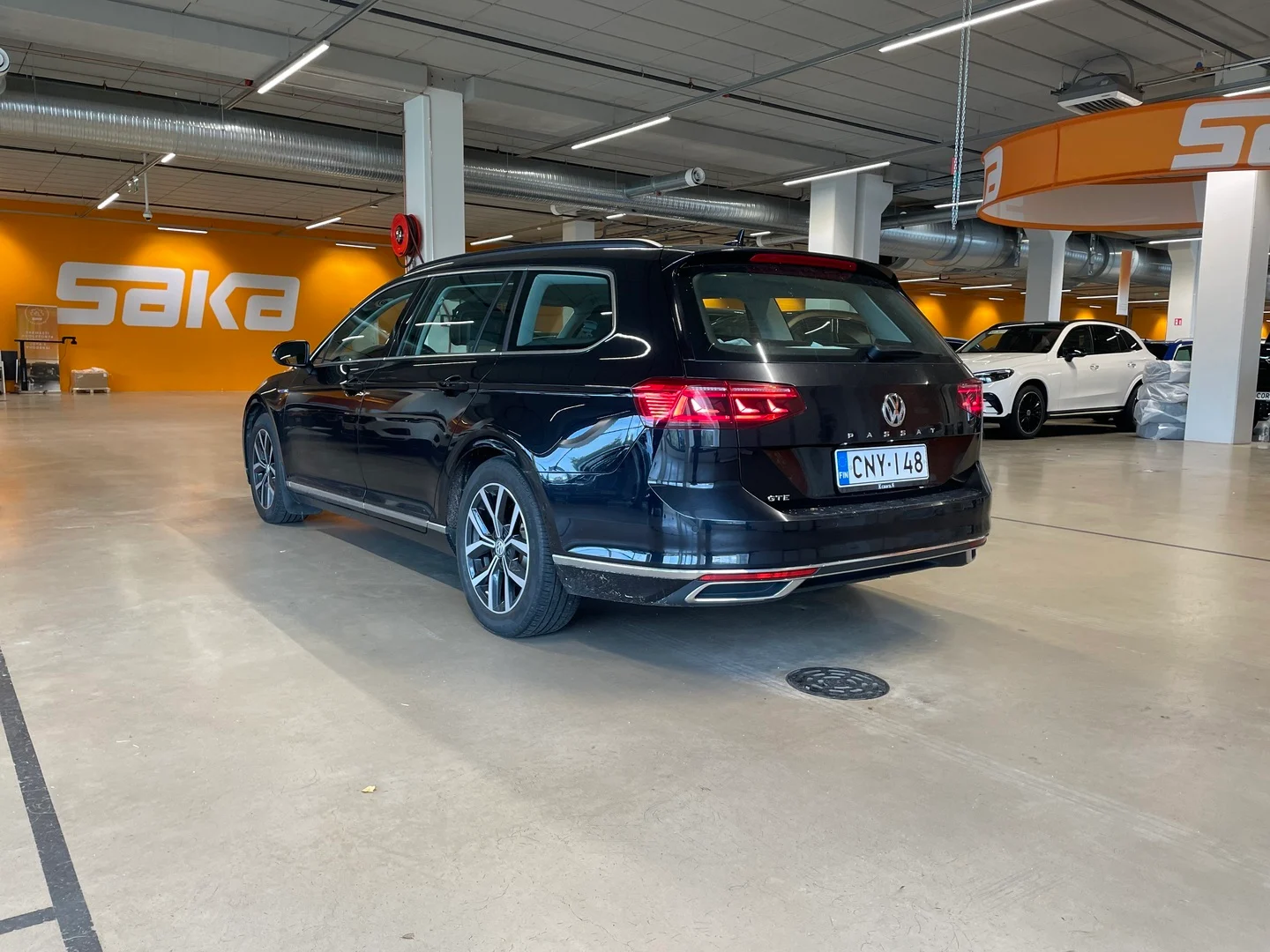 Car Image - r7yhjrQp9d8bEWDNl5RYX
