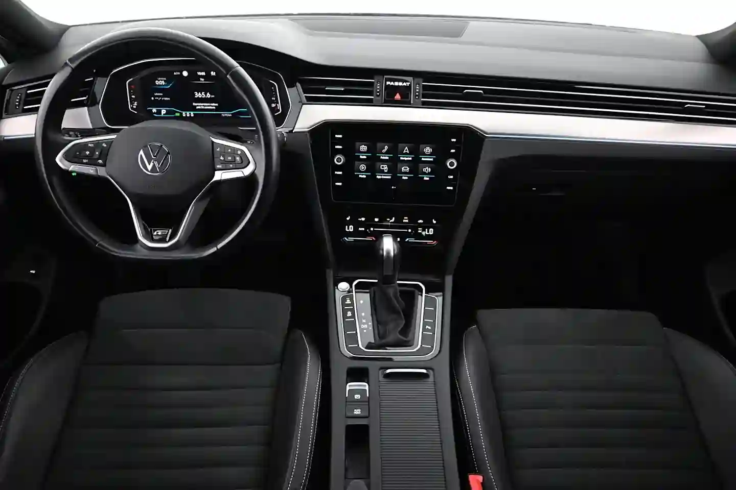 Car Image - 3EveOmnNFwEfSUTtRldezn