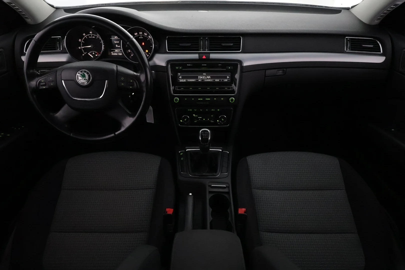 Car Image - 1loUba5HRuVNmLJALb0n7H