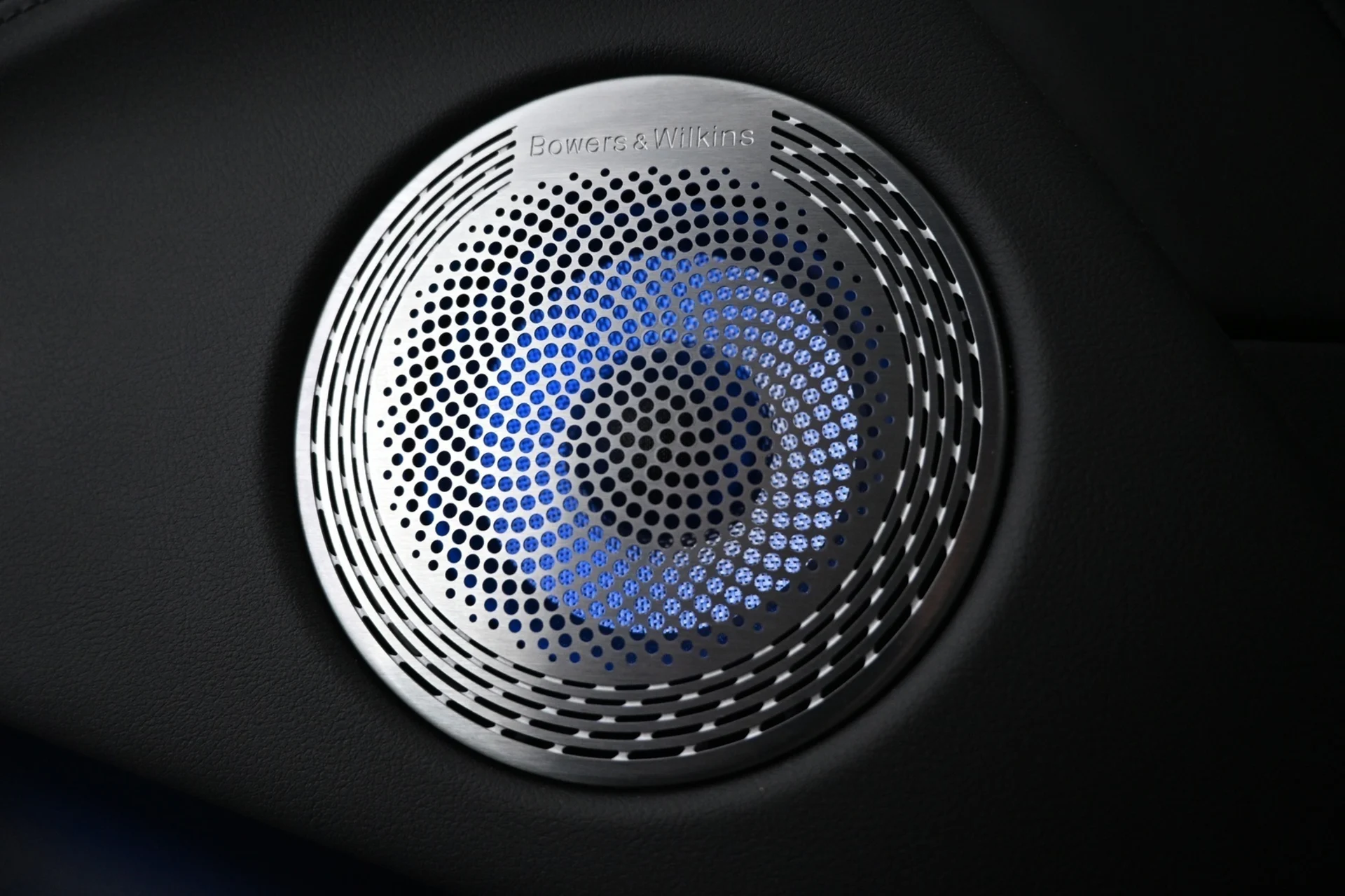 Car Image - 66LlgquiR1KIN7UZjUg9ys