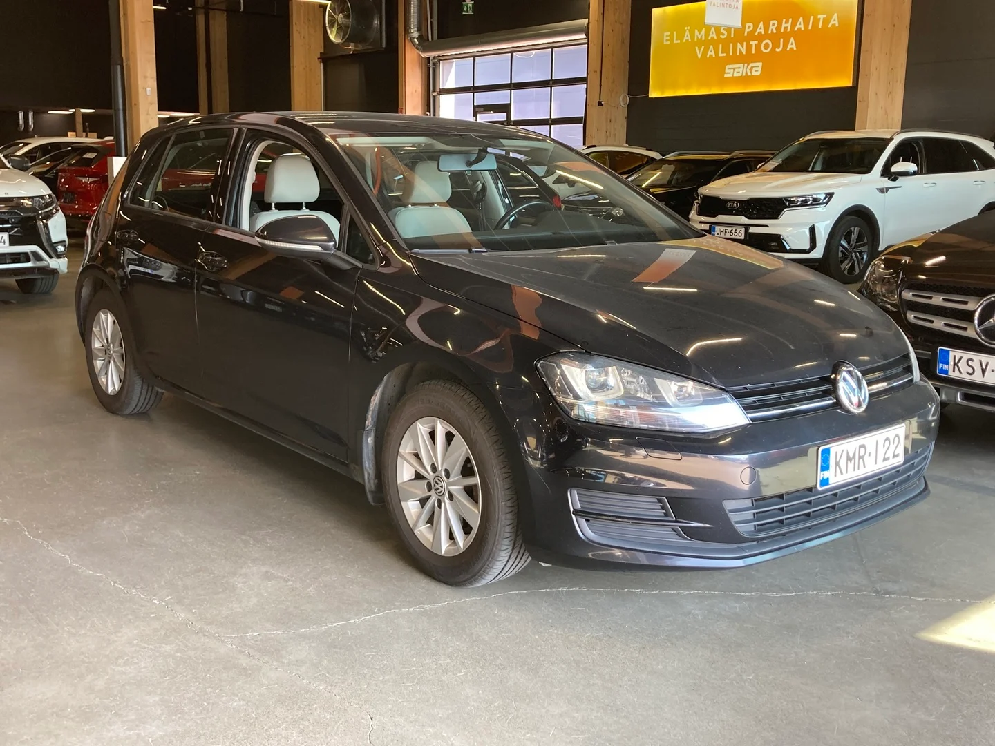 Car Image - 6tSpMvTU0JLDyM1x1c8uT4