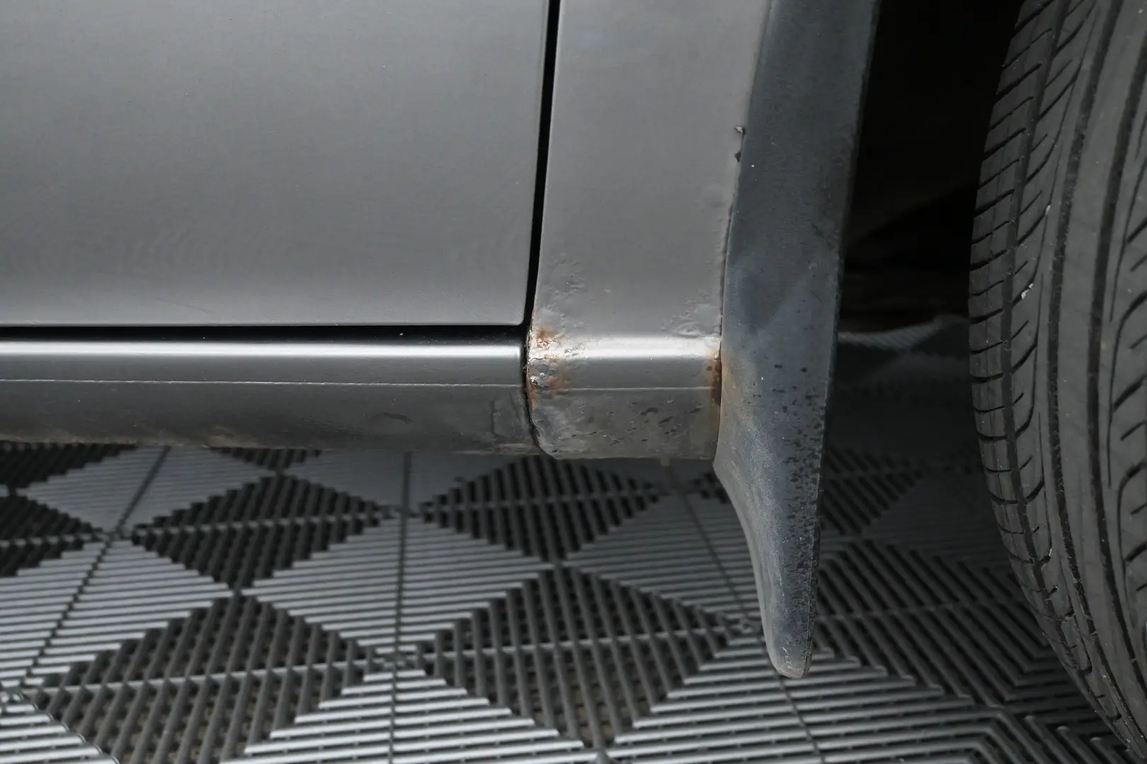 Car Image - 5ggEWI5lW3t7jYjBllg6fs