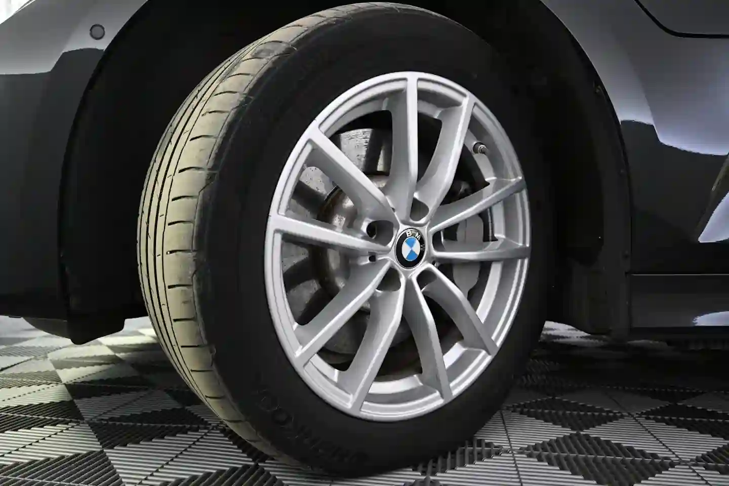 Car Image - W7nJhV8wku5jfss16vAde