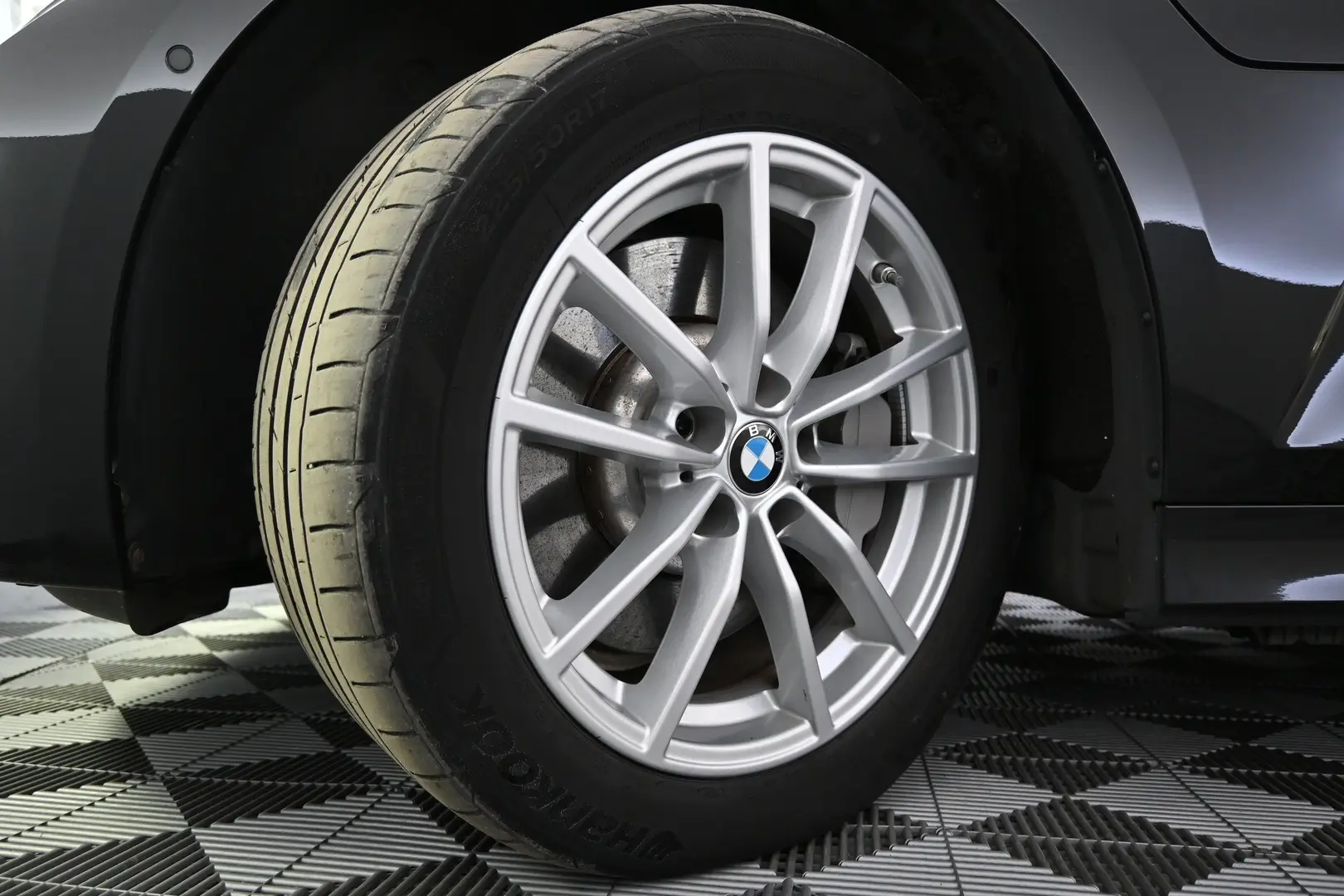 Car Image - W7nJhV8wku5jfss16vAde