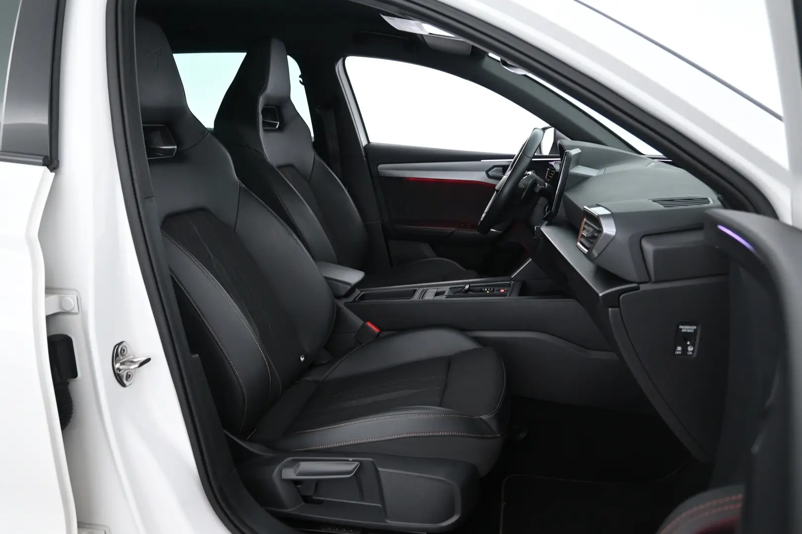Car Image - 5K9mIfQ925ufVD0fpNlvmv