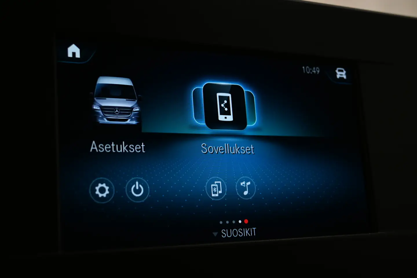 Car Image - 2vzqsaIVLKqSIltqTGD6Q8