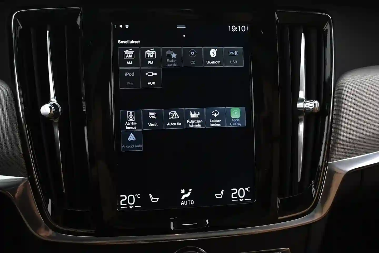 Car Image - 2kLJpdTRPefS0qQVbxAGRg