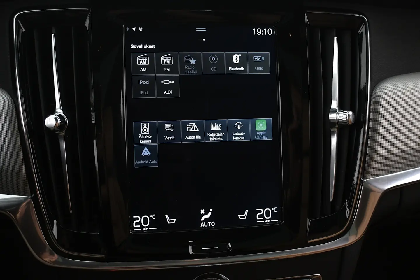 Car Image - 2kLJpdTRPefS0qQVbxAGRg
