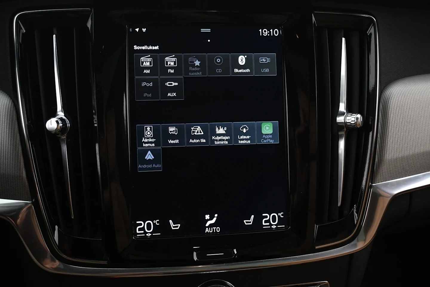 Car Image - 2kLJpdTRPefS0qQVbxAGRg