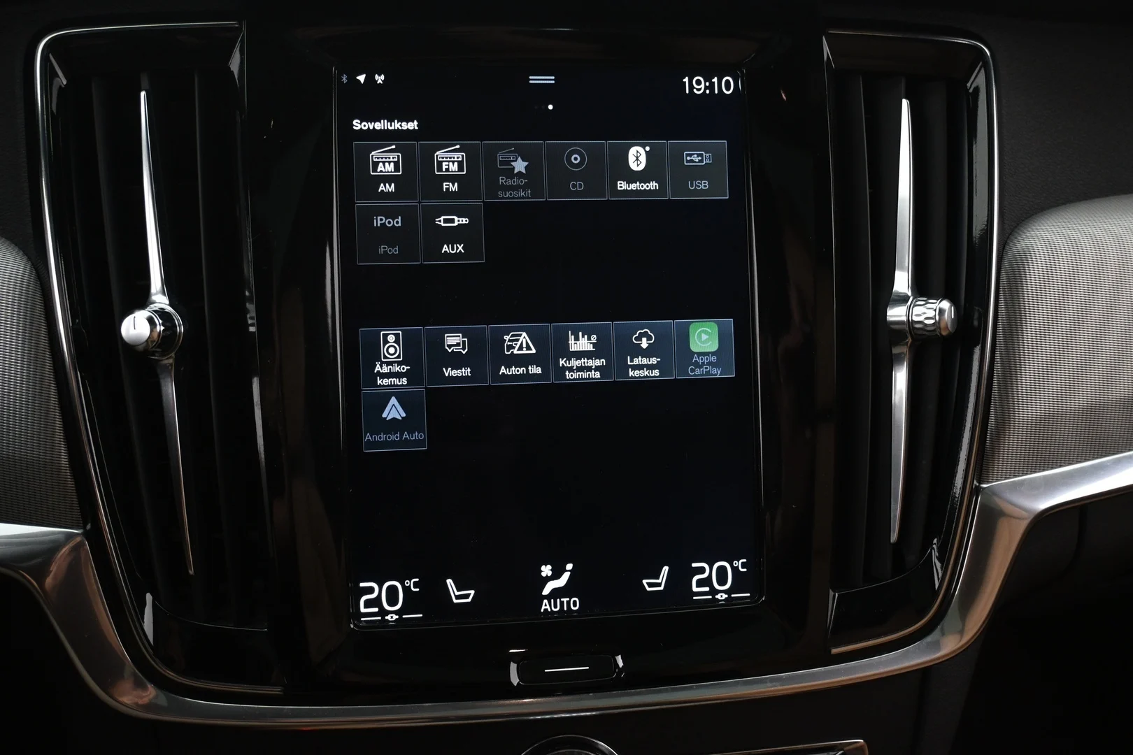Car Image - 2kLJpdTRPefS0qQVbxAGRg