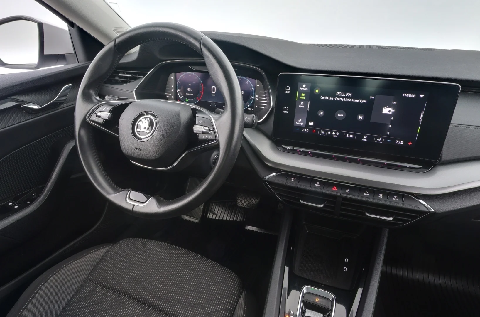 Car Image - T9iZQutWUFS6IeeWvDhQU