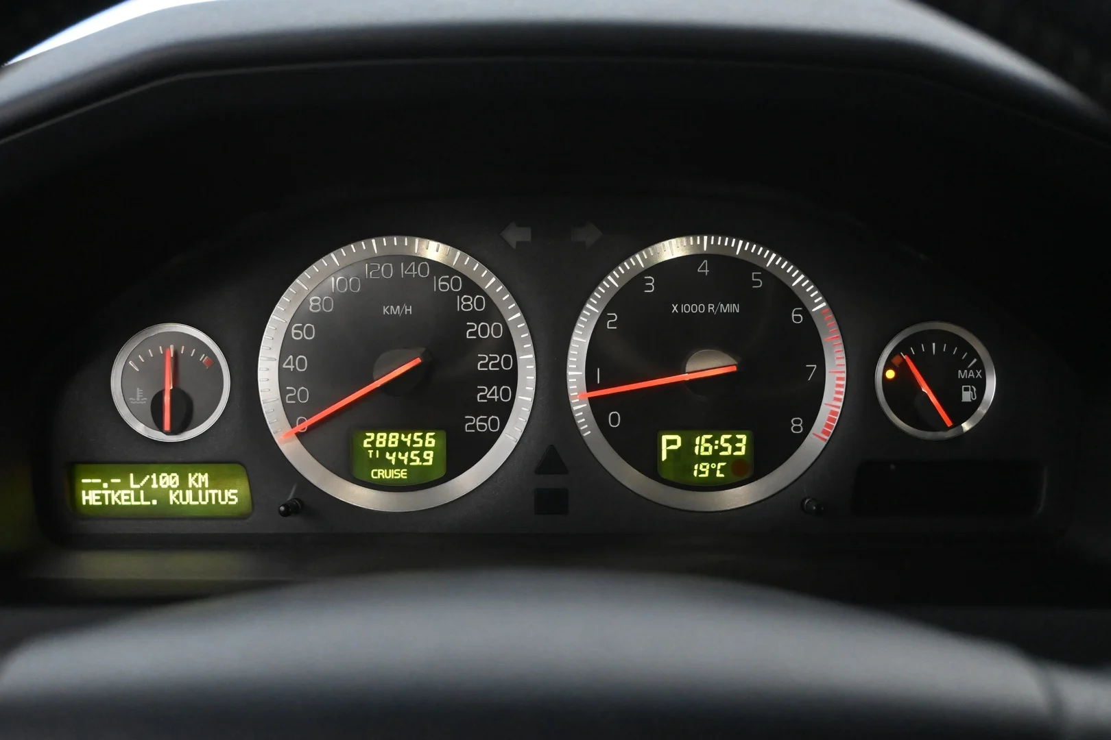 Car Image - 7enATWq6m5CQ0vy3R9P2I5