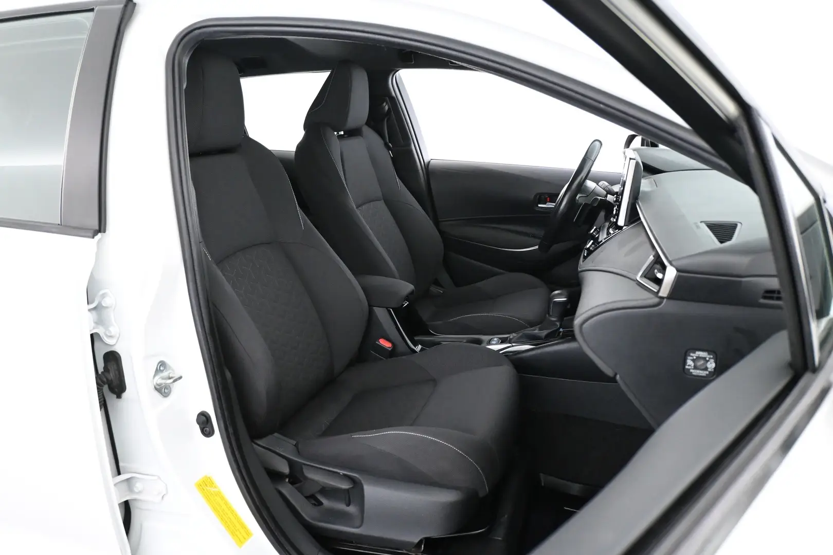 Car Image - 45vzLB2rRl7l9GNBYls6Qu