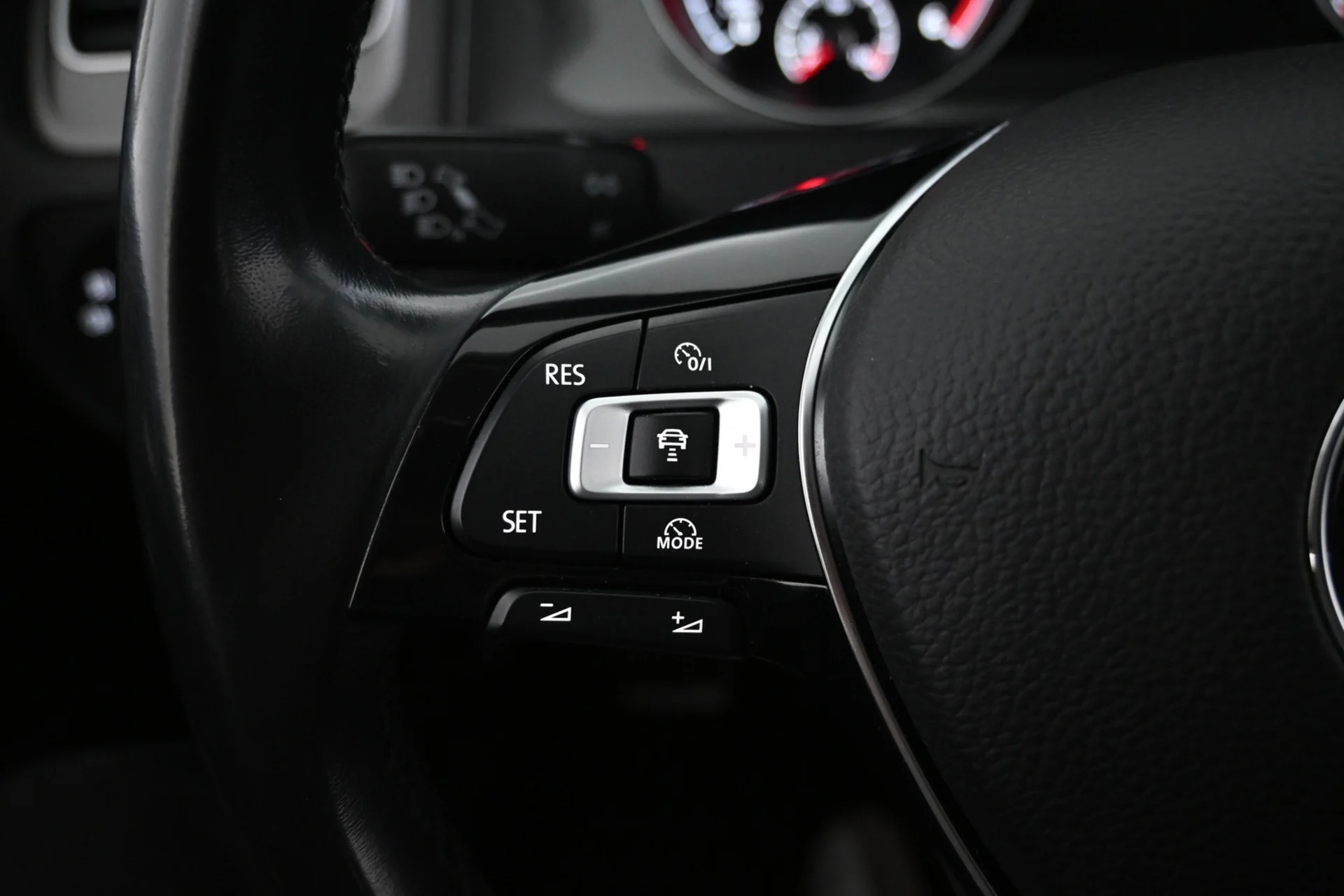 Car Image - 63ue23j6EtuYHdPYboJdtG