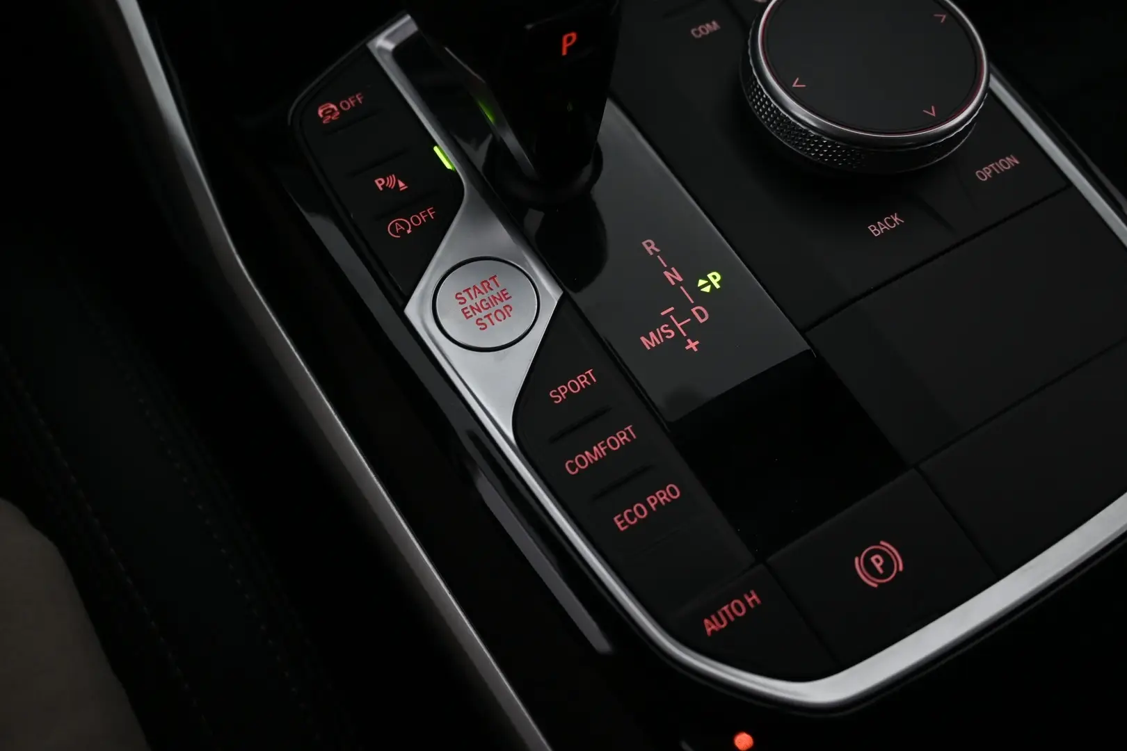 Car Image - 4L10yDXdpDODNn39eKYLkq