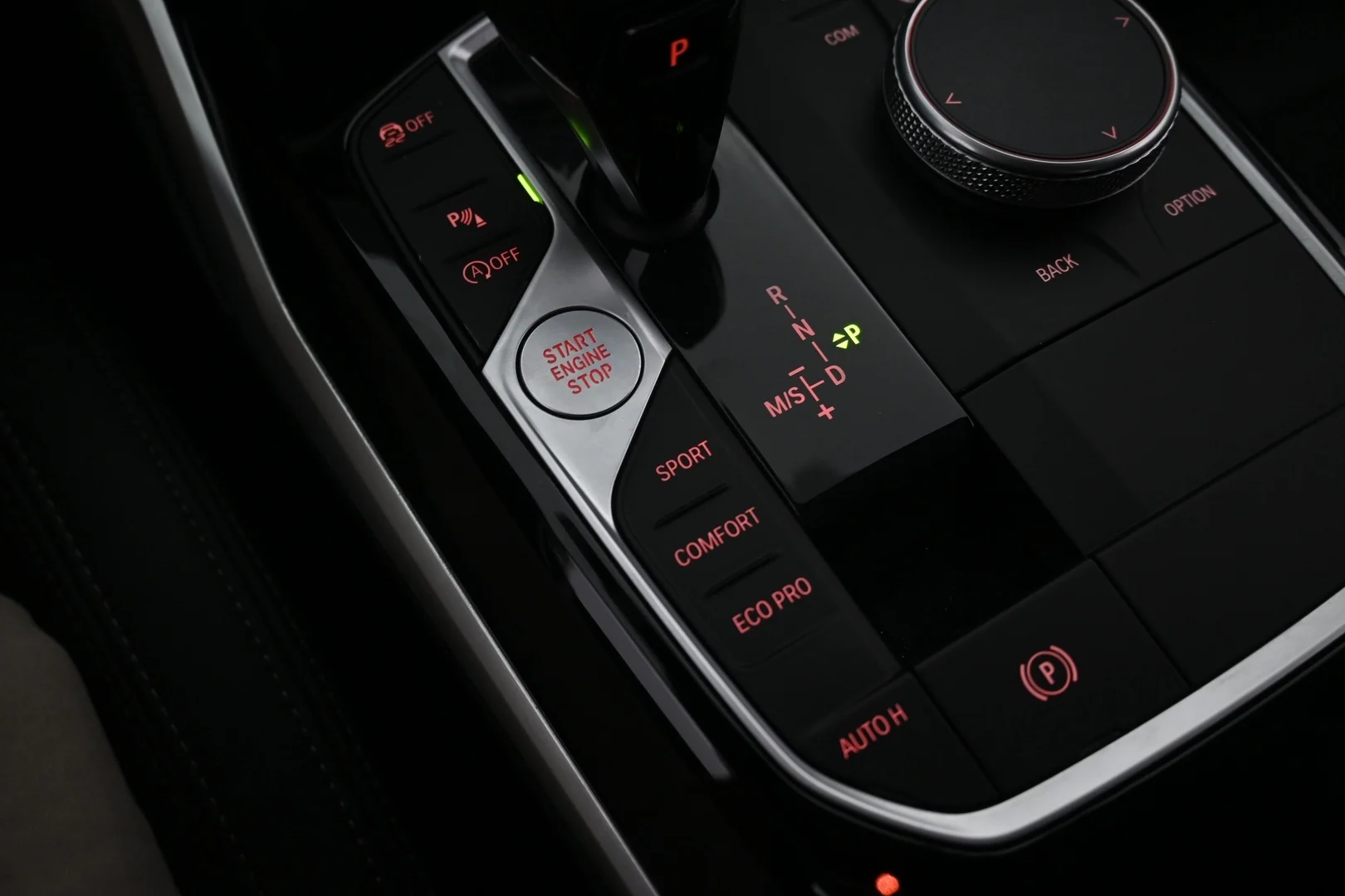 Car Image - 4L10yDXdpDODNn39eKYLkq