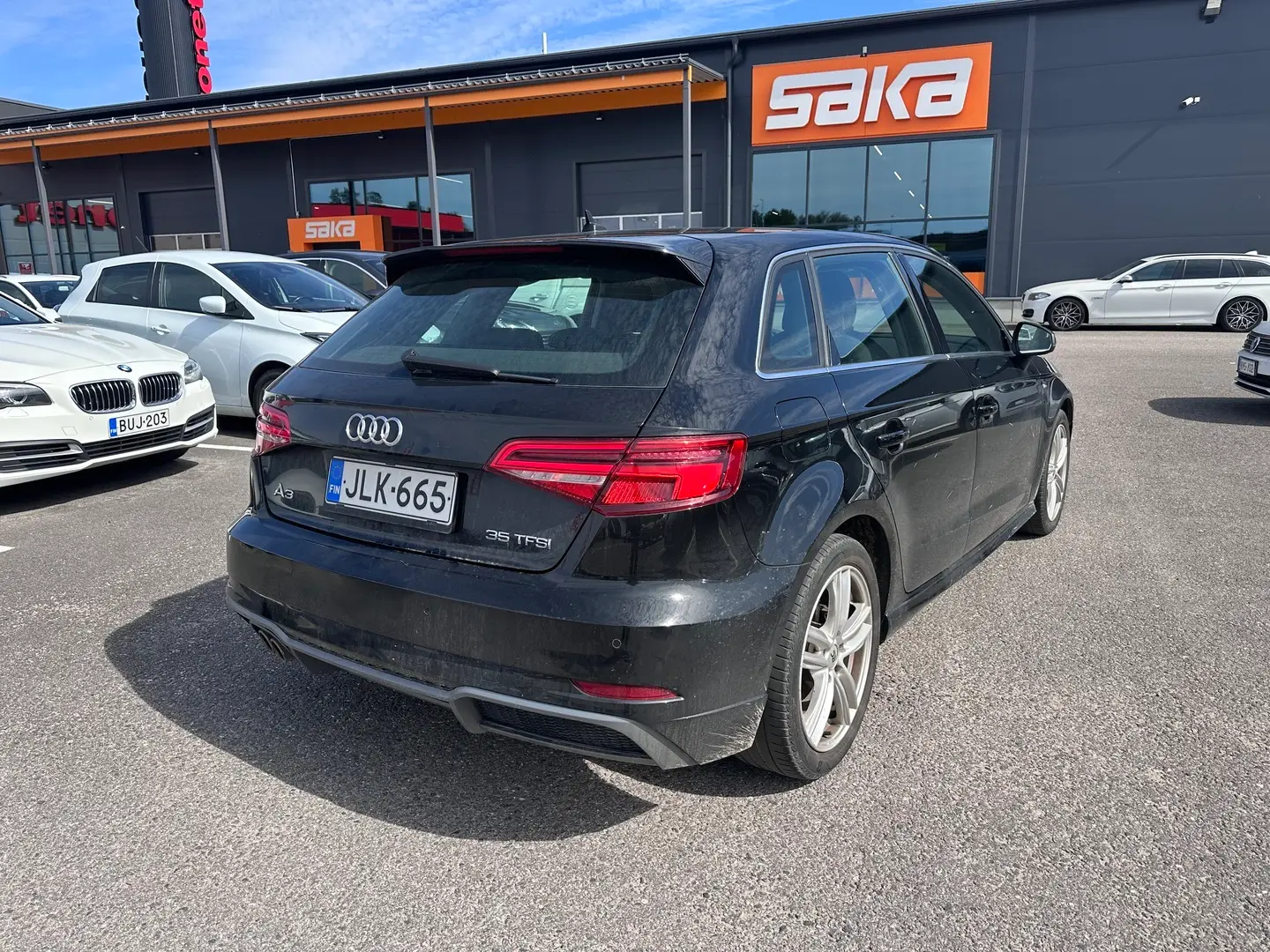 Car Image - 5PefL1Z4awJGX1OuQCZaff