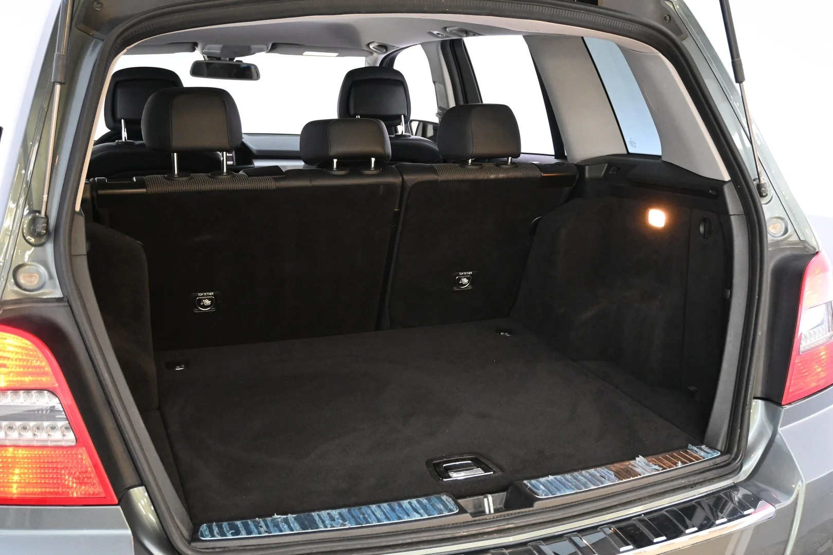 Car Image - 2bmkvYLiPlONqdE4cnS4BU