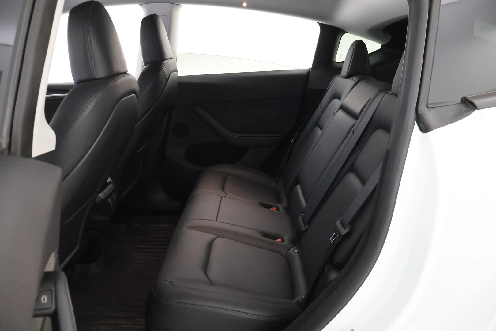 Car Image - 1AX6fMHDADDDLQqrhMfdQB