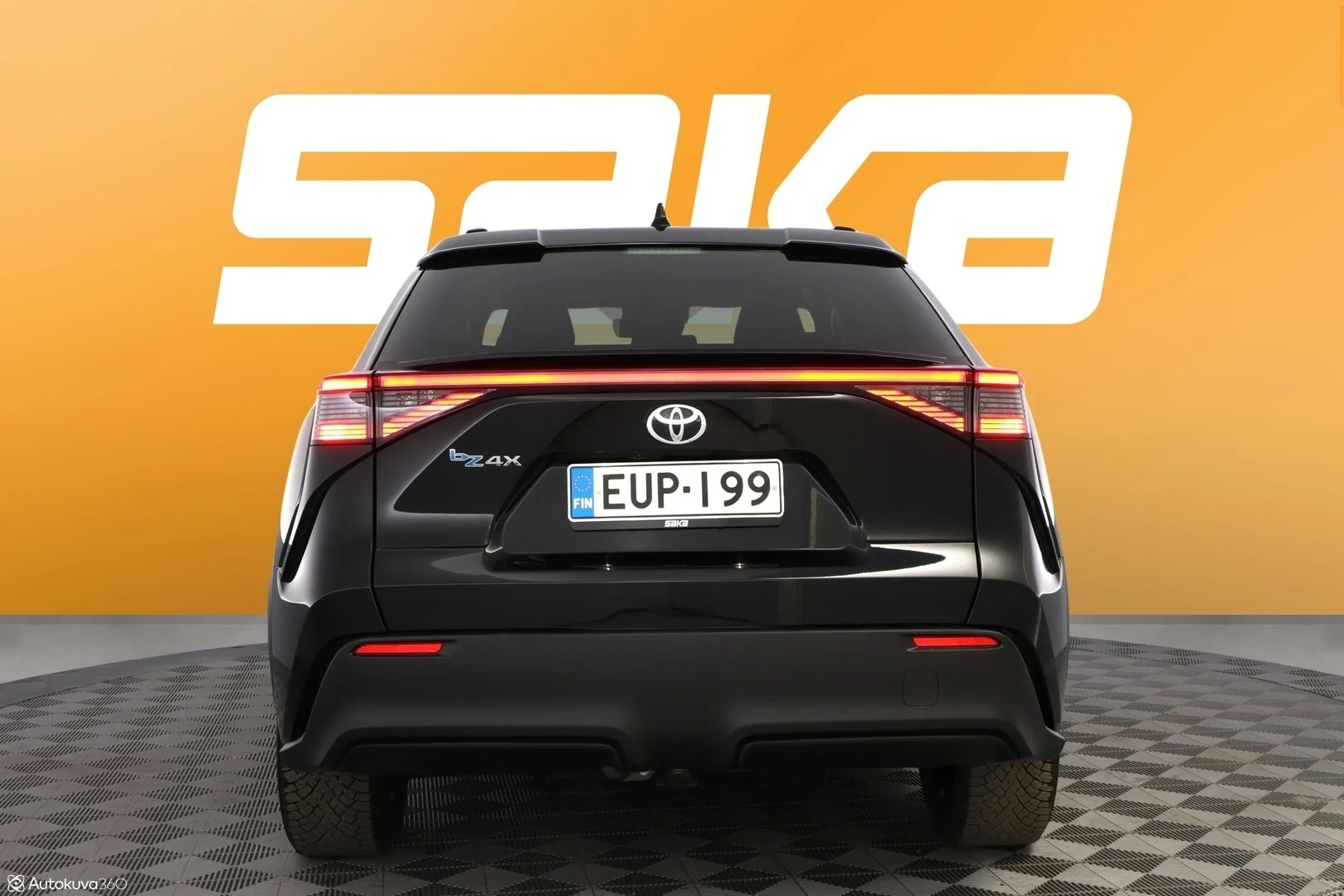 Car Image - 5lMFKIPX3T0vr0YfNatS8X