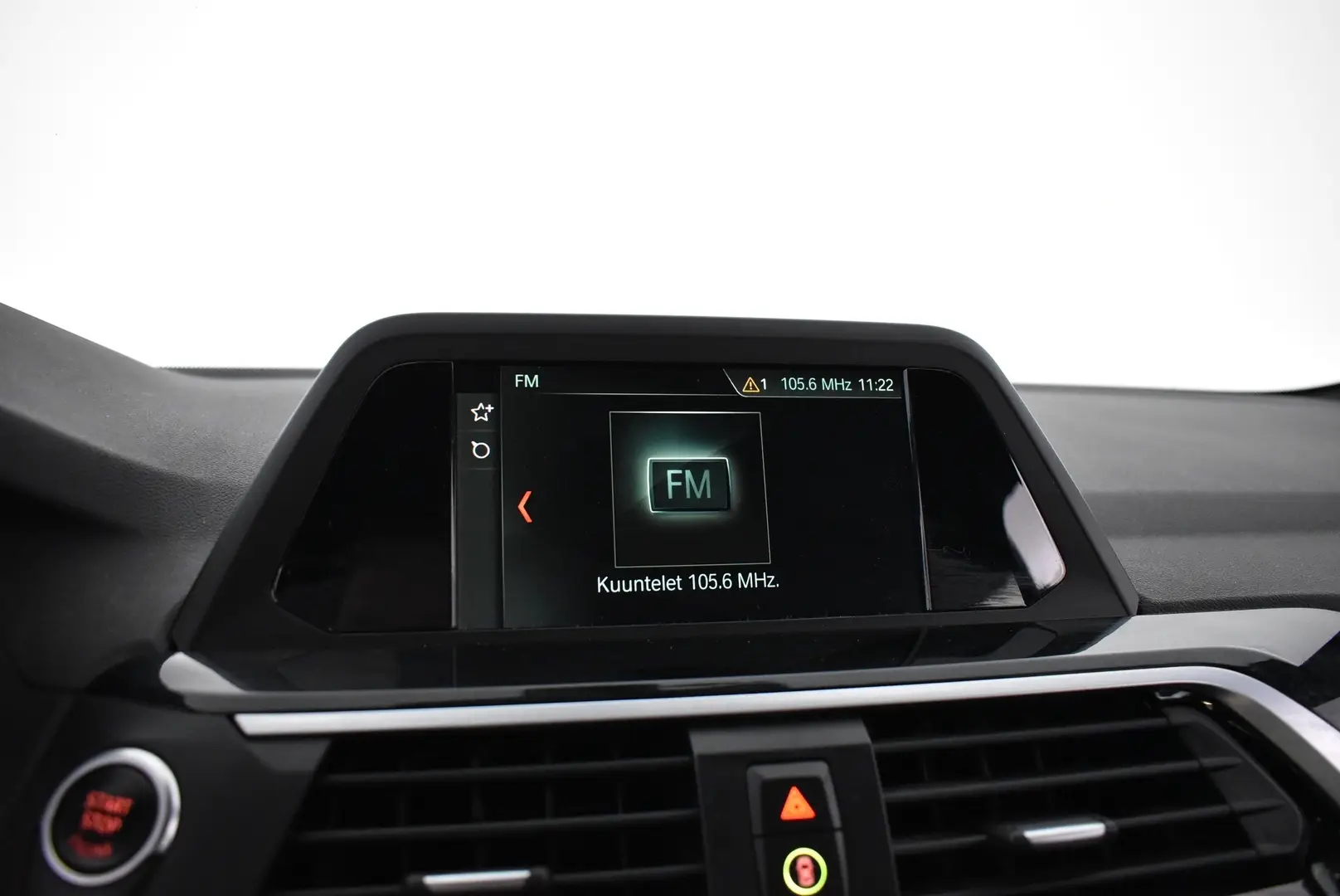 Car Image - 4j7Z54j4EcMk0l6JY7LTFq