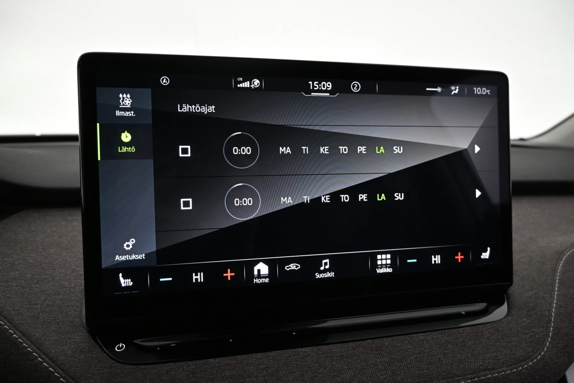 Car Image - c3Sl2OHwcOoI9r9ZKjoXY