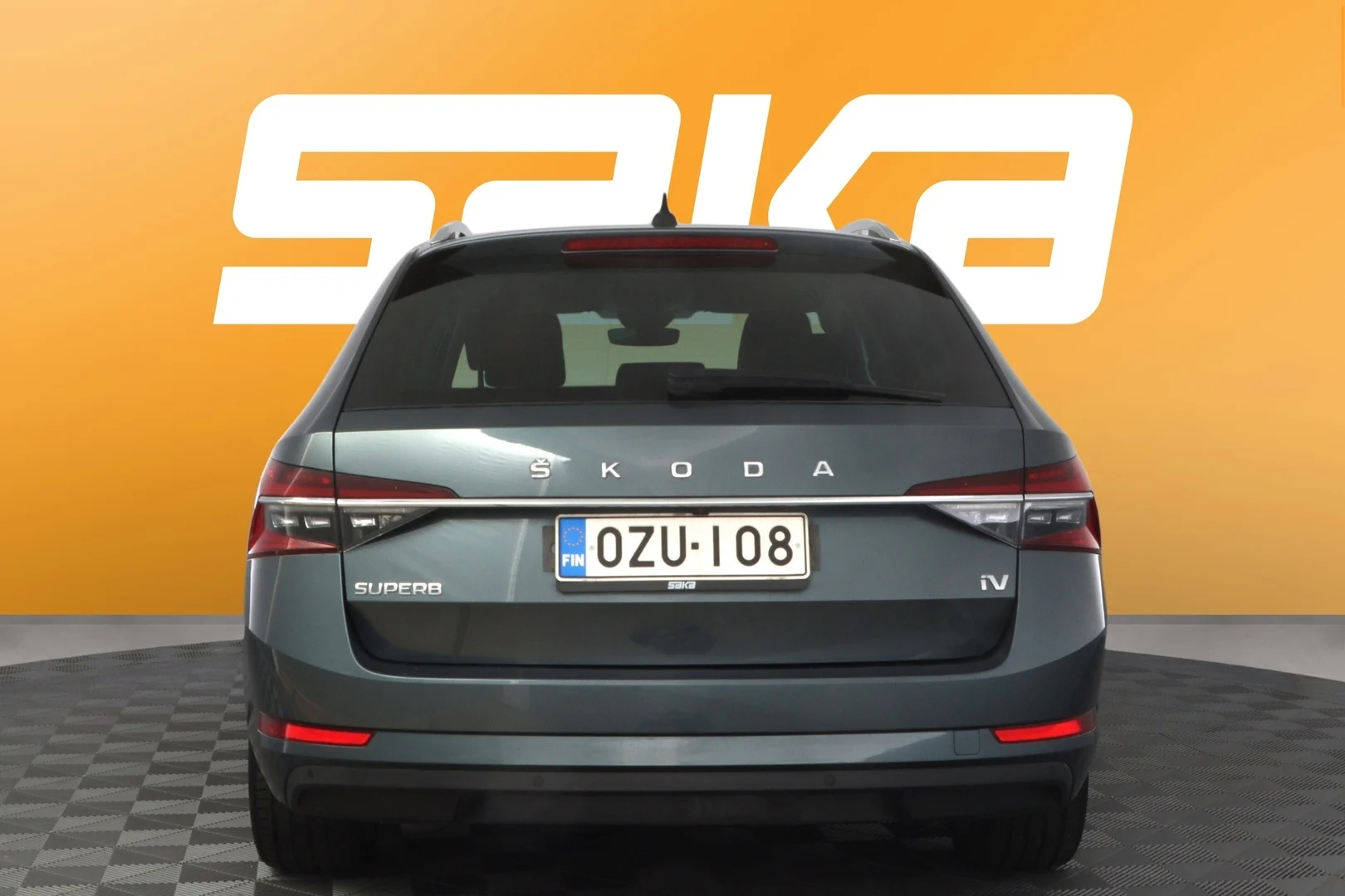 Car Image - 7AMkuqcvSY9Uqzqf9McnNr
