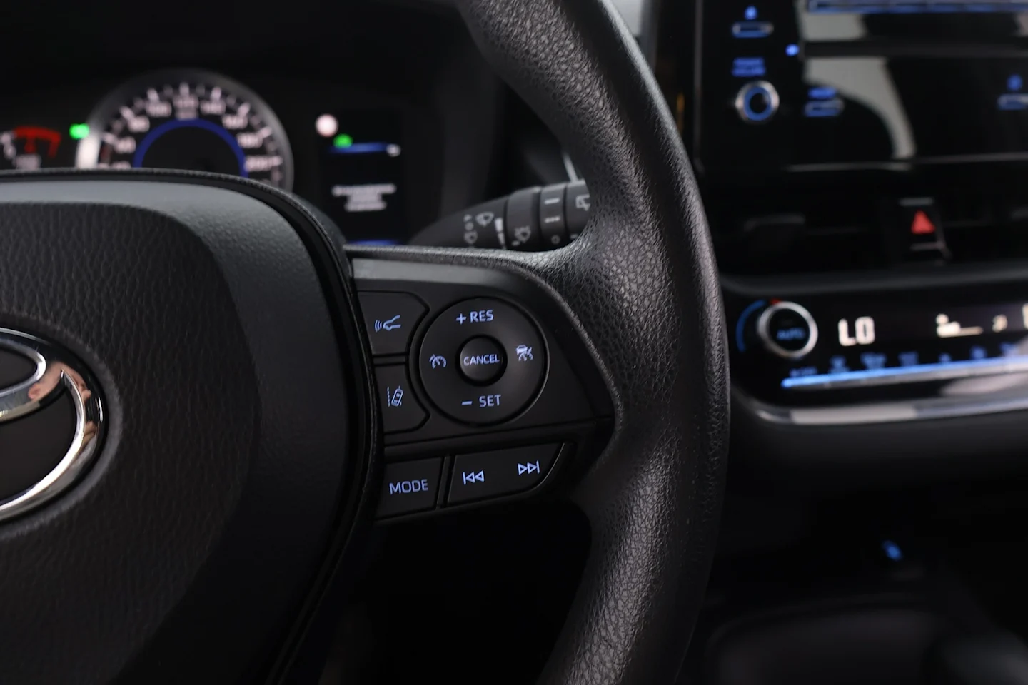 Car Image - 6VqthsnHtHyeQfHxWpdctt