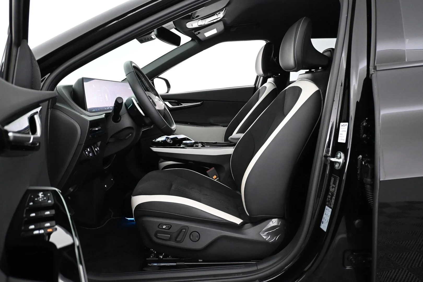 Car Image - 4nM0USsgE8aHFygkB9UWlu