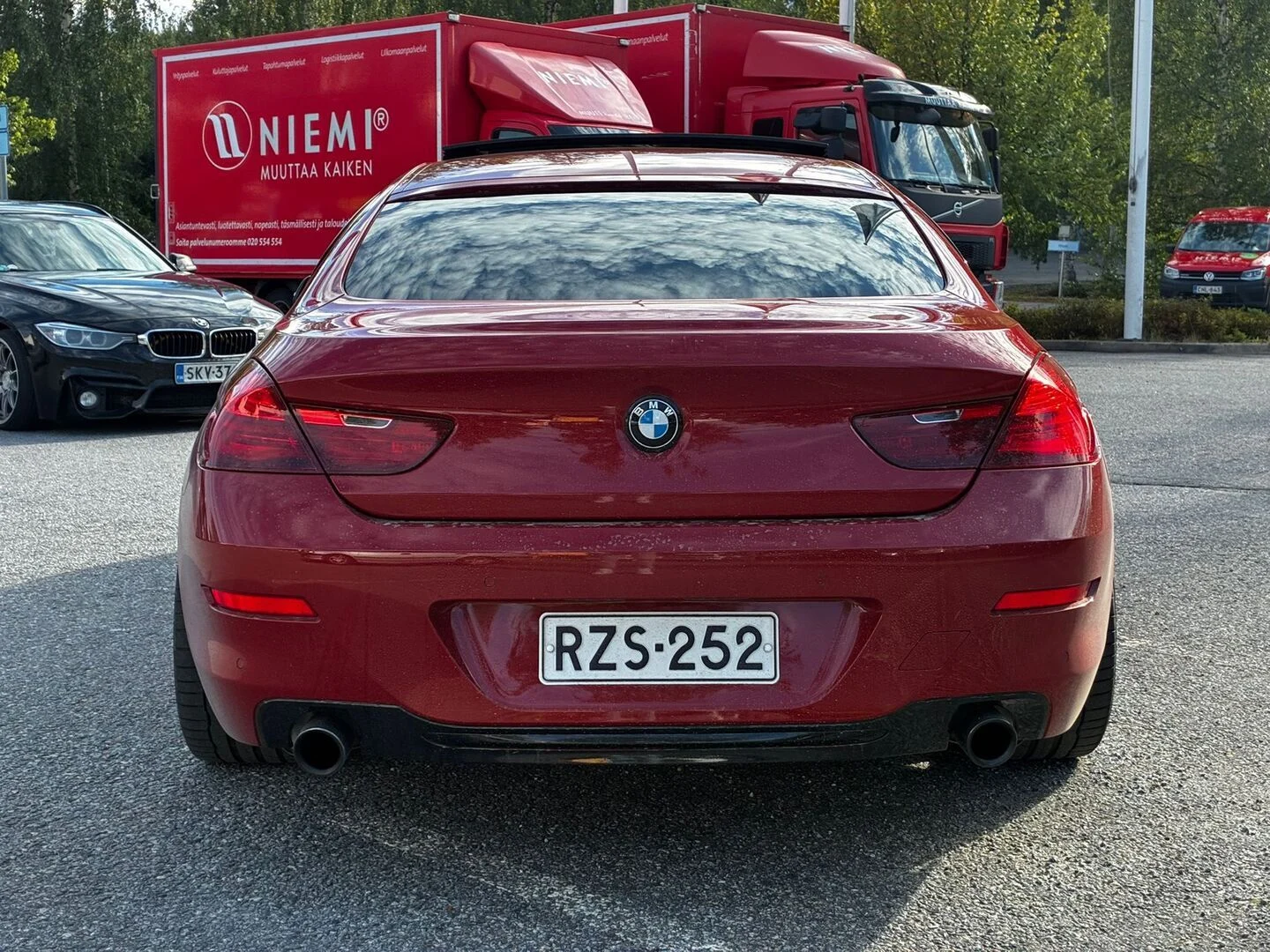 Car Image - 7LdyuK812kDRzoSNNe7OPS