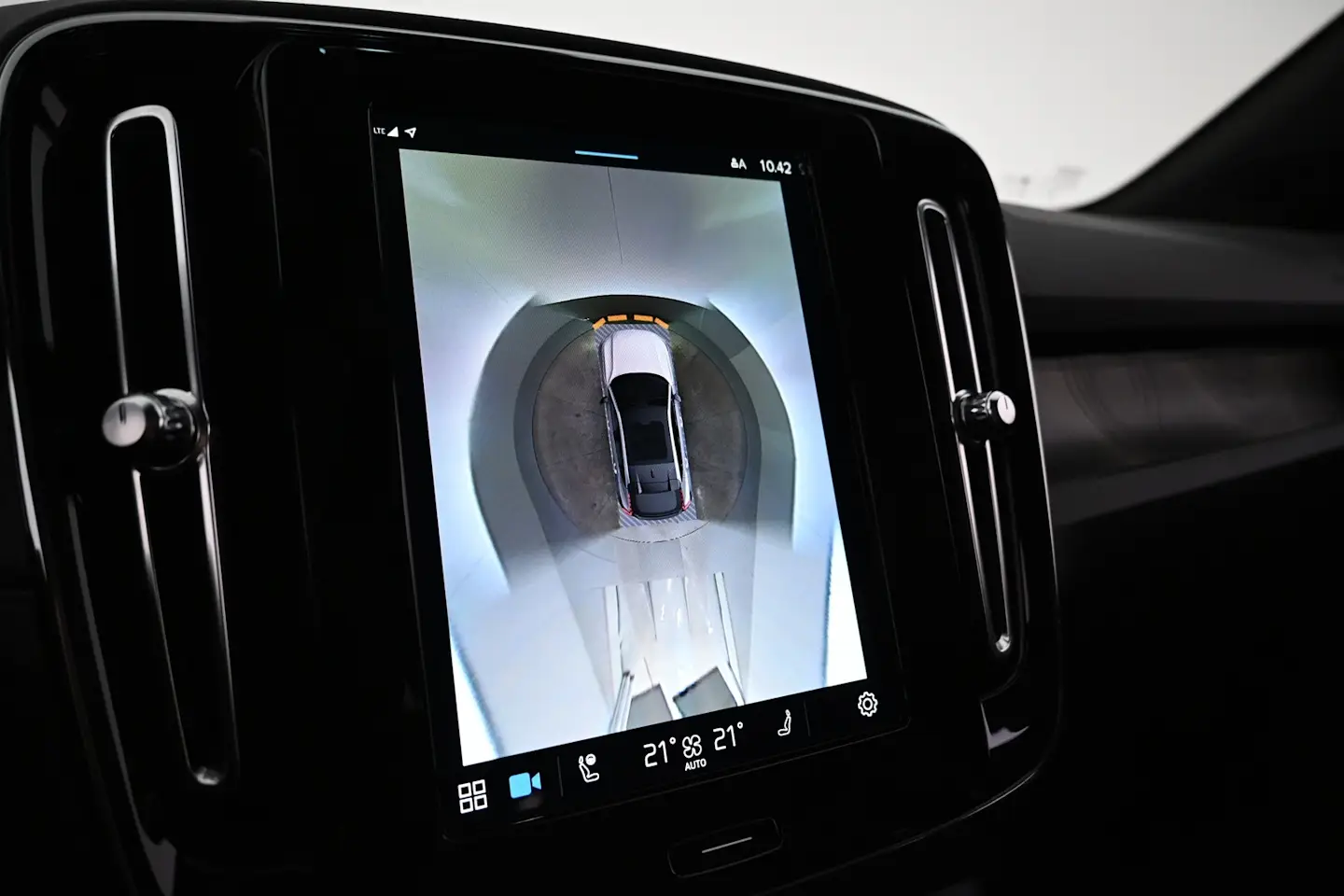 Car Image - 3QUSGtyxDFn3nU3go9embl