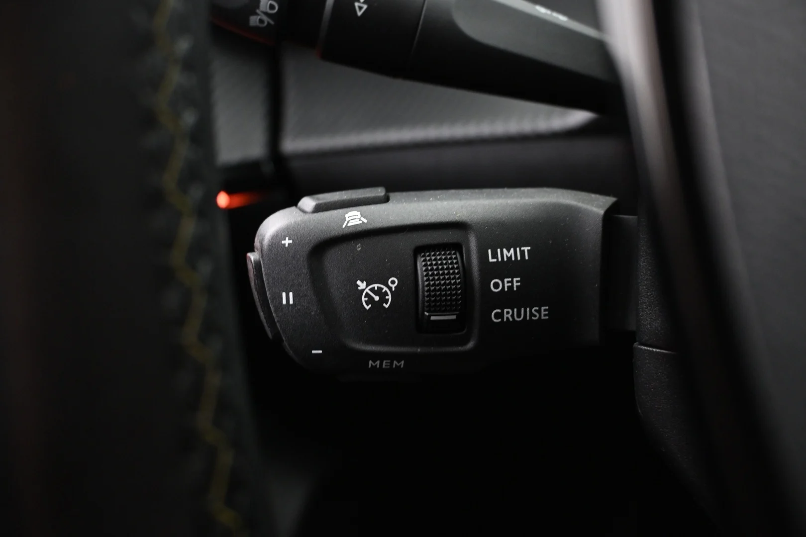 Car Image - 3NSe5hcM9E86Ptuhd0lJMZ