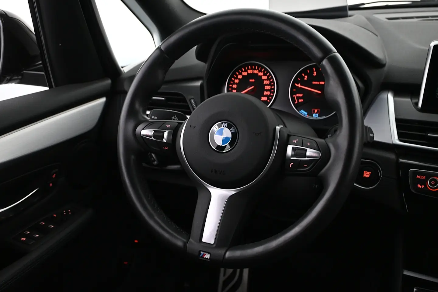 Car Image - H1YQmq74JDPdRqFPDcLr2