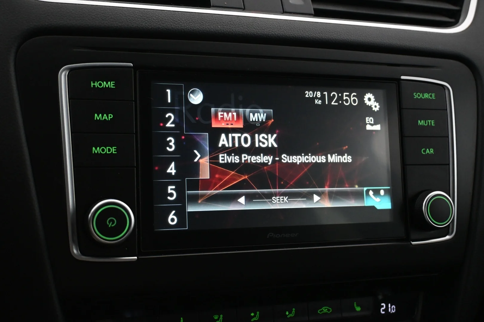 Car Image - A19UcqlAcV44igIqJ5sZL
