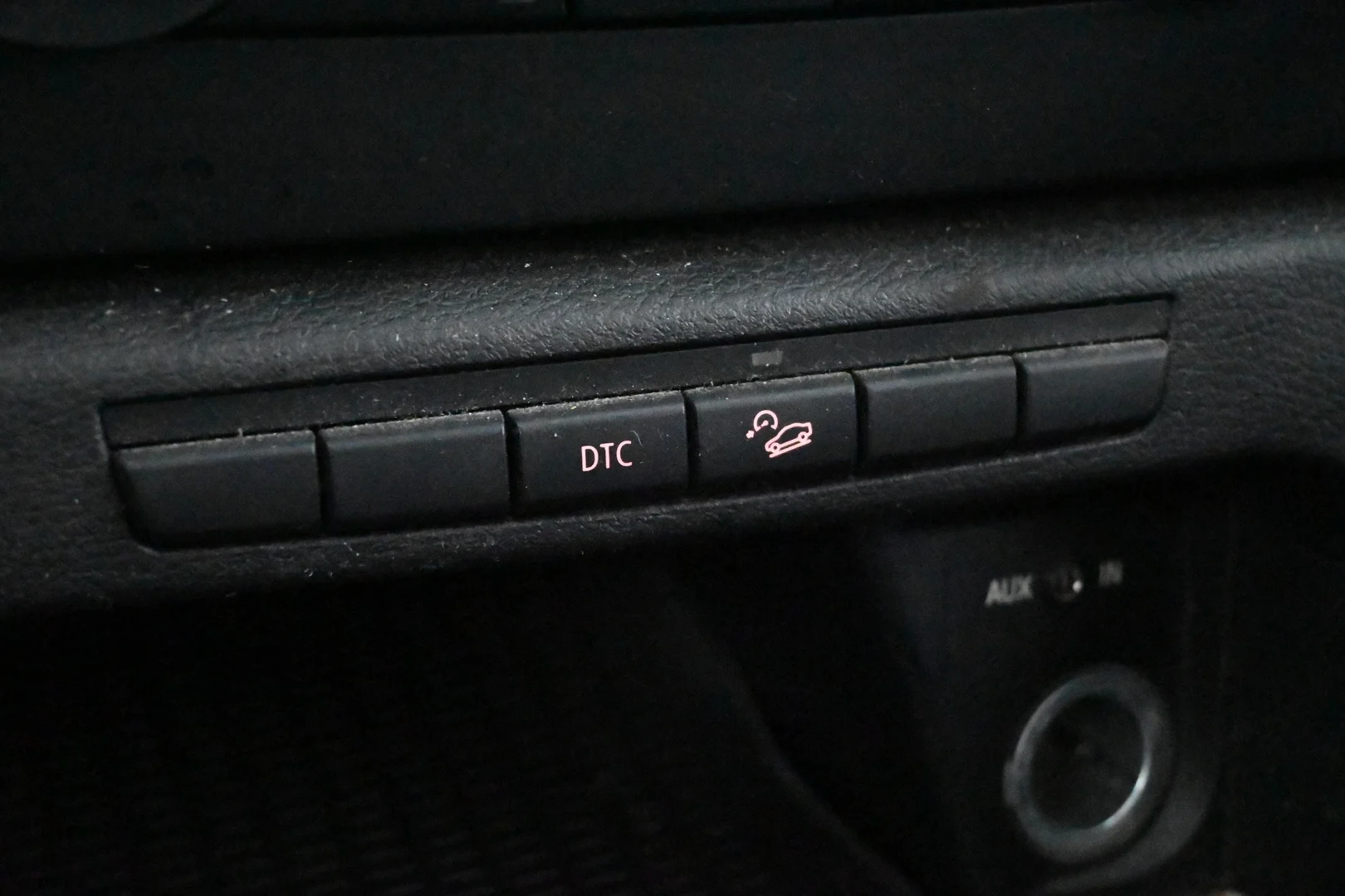 Car Image - 2F6k5HgWhW8TGLPU2l3gel