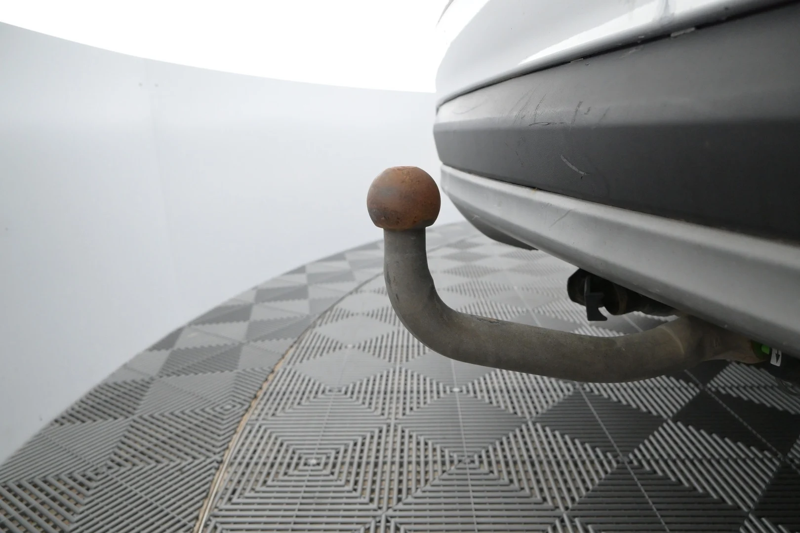 Car Image - 3Inc1SUn4HdjwnfqCbcEpT