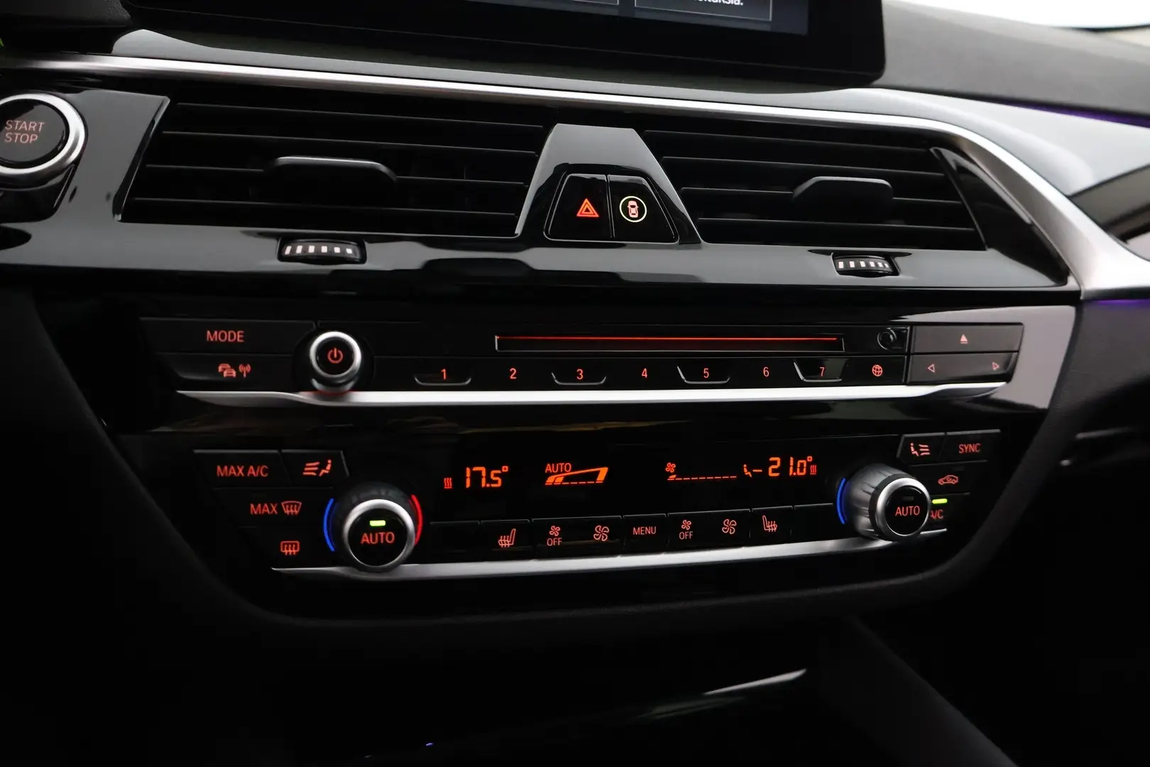 Car Image - 3VJGcqUdQ3wIakkW6Ta9Zp