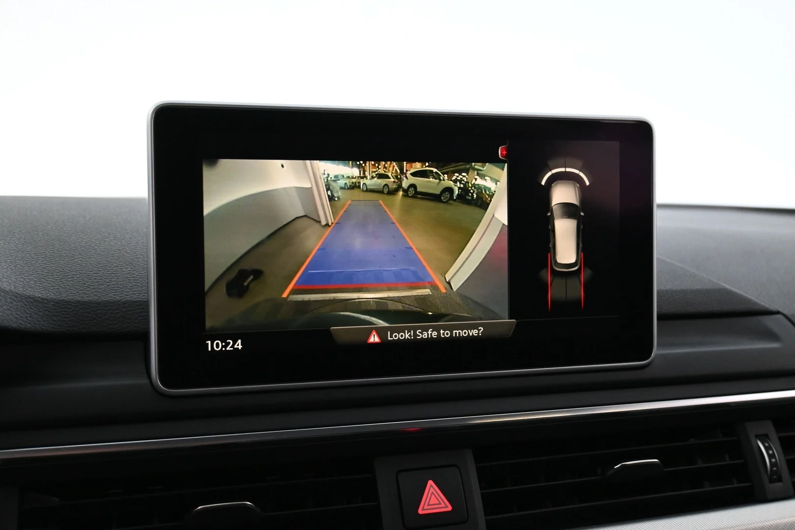 Car Image - 1YOdjLYm40KUFnFl4Q8UJx