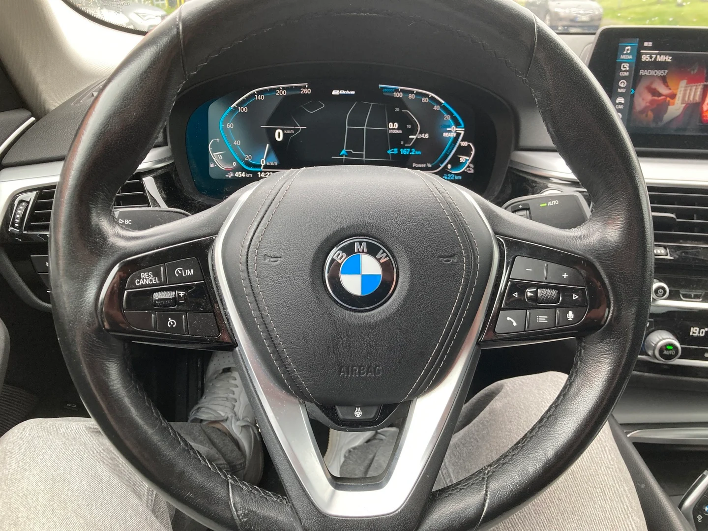 Car Image - 7K5UQbDxZHT6d5iRxWJpwH