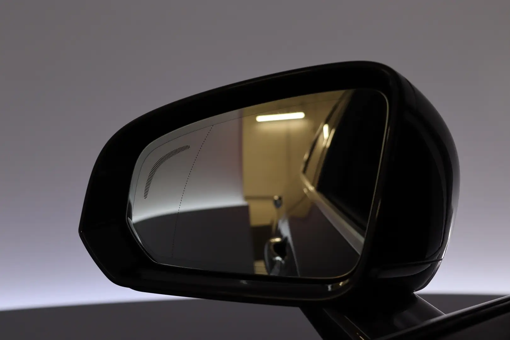 Car Image - 5YGgSF0ytMNqD5HeMbIU2y
