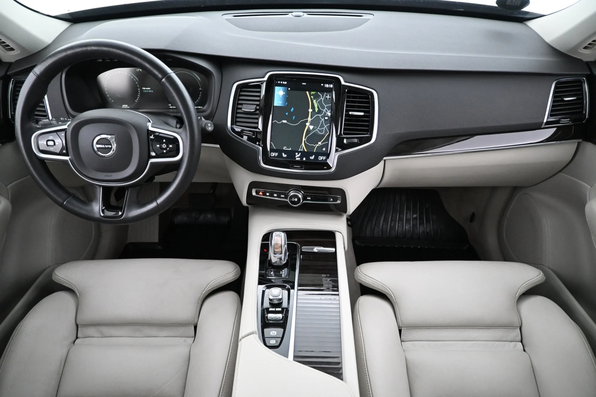 Car Image - 4MWaPqhFqCEXgivToA7tHR