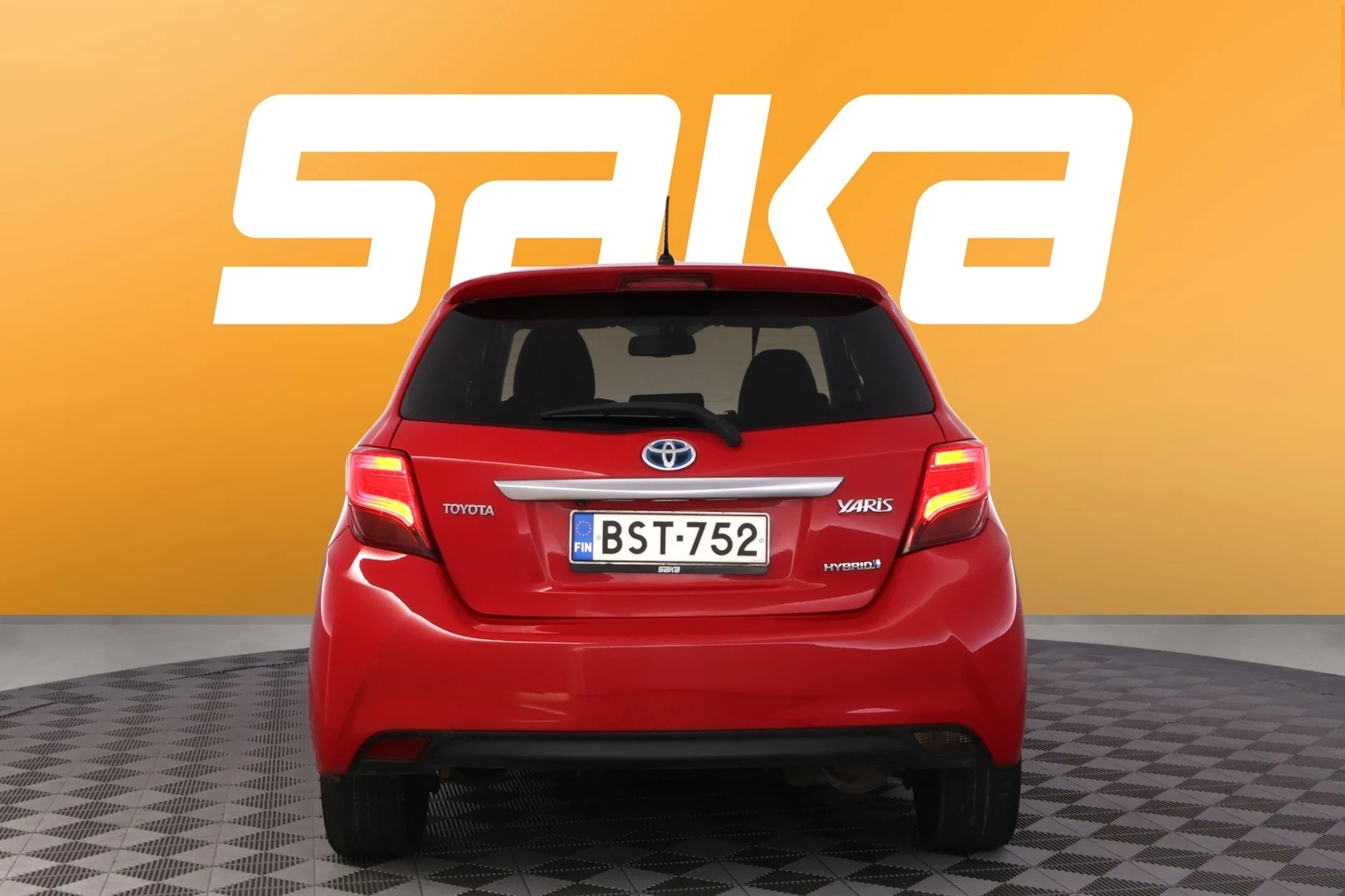 Car Image - 11JUFd6Nn9H8NOLw7Gaq3V